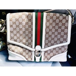 Gorgeous Gucci GG Messenger Bag. Off white leather and canvas.
